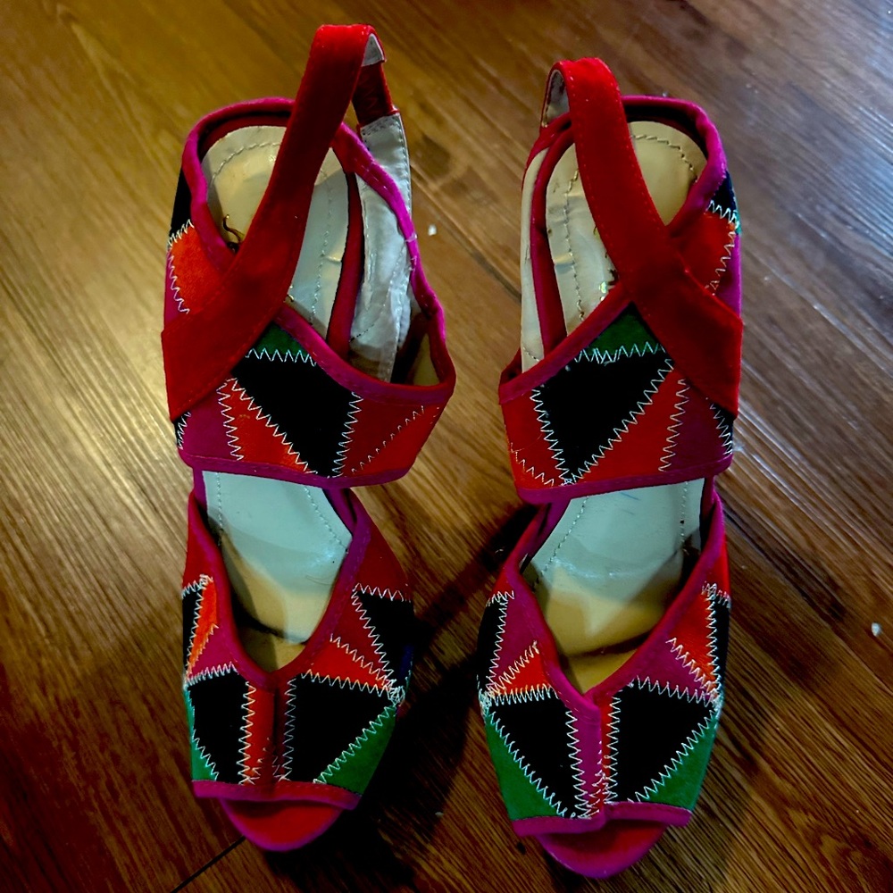 Women’s peep toe heels multi color 1 inch platform strap around ankle no buckle